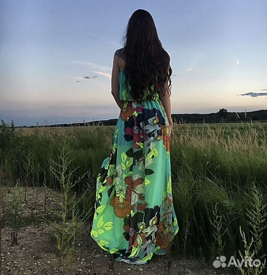 Вечернее платье