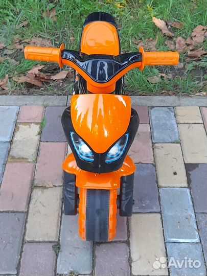 Детский мотоцикл беговел