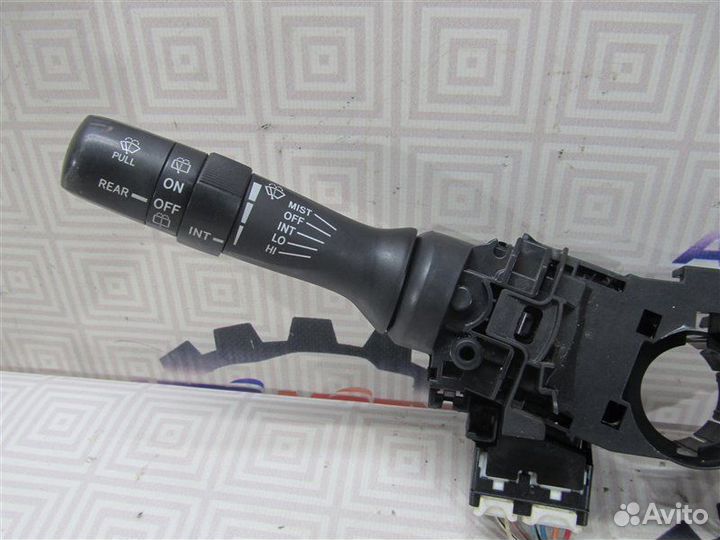 Б/У Блок подрулевых переключателей (гитара) Toyota