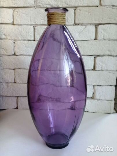 Вазы декоративные