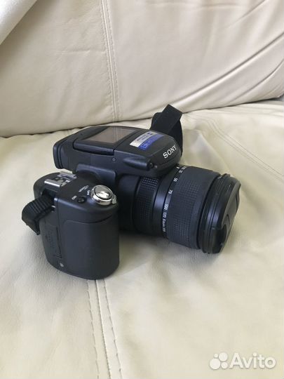 Фотоаппарат Sony Cyber-Shot DSC-R1 (Carl Zeiss)