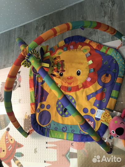 Развивающий коврик