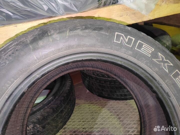 Nexen N'Fera RU5 SUV 235/55 R17