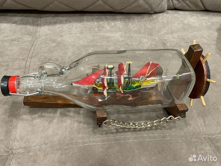 Корабль в бутылке