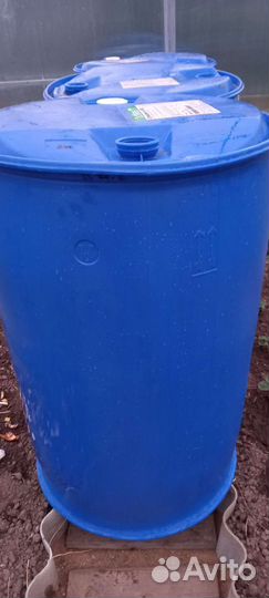 Бочка пластиковая 230 л