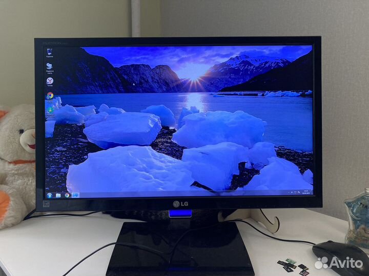 Монитор LG flatron E2260 Процессор Cooler Master