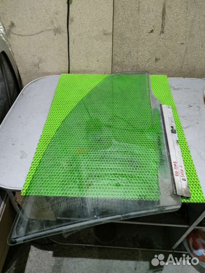 Переднее правое стекло opel Astra H