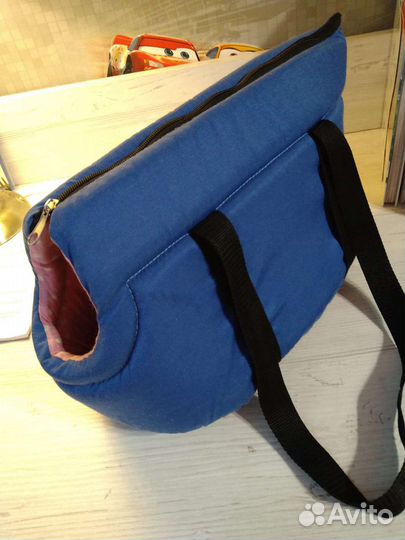 Переноска для кошек и собак