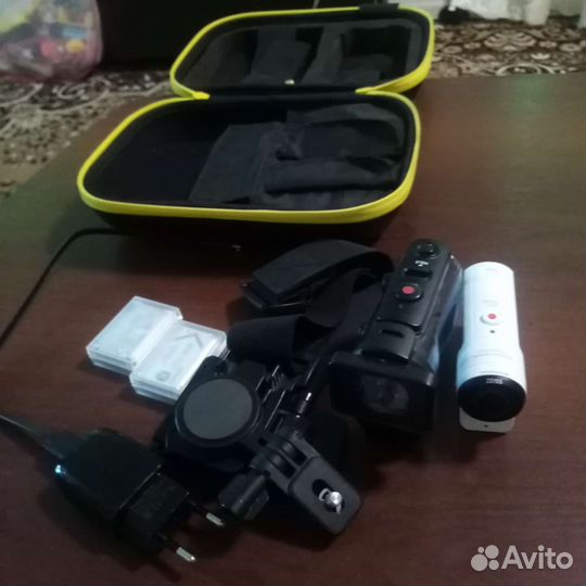 Экшн камера sony 300