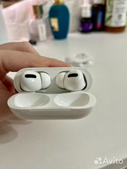 Airpods Pro magsafe