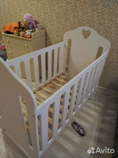 Детская кроватка