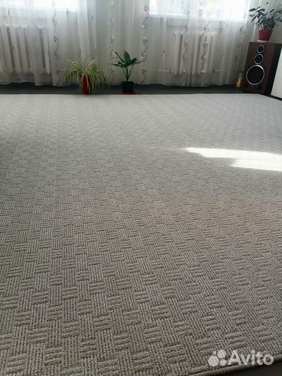 Палас новый на тёплой основе