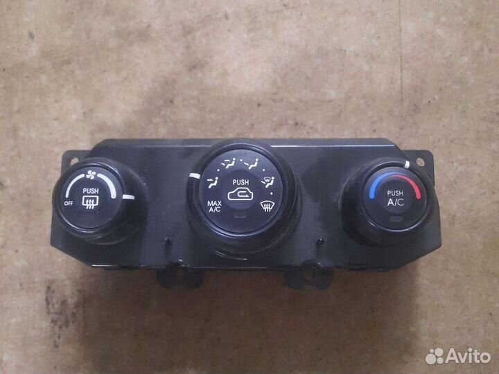 Блок управления климатом kia carnival