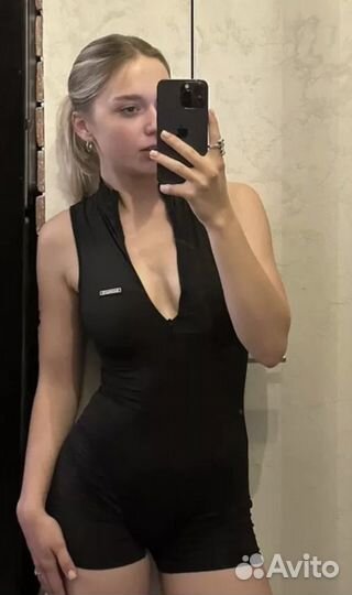 Комбинезон для фитнеса