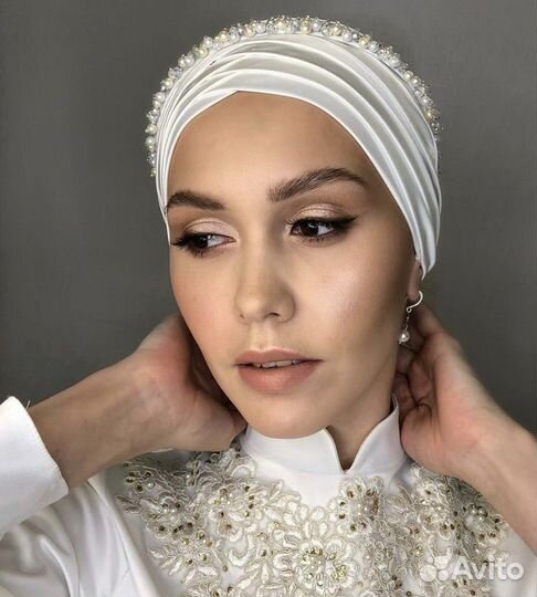 Услуги визажиста (макияж, прически )