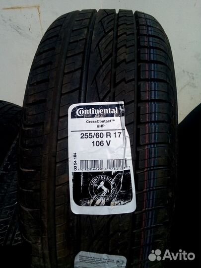 Continental CrossContact UHP 255/60 R17