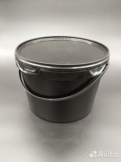 Пластиковая тара ведра банки