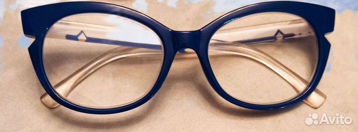 Очки с диоптриями +2, 5