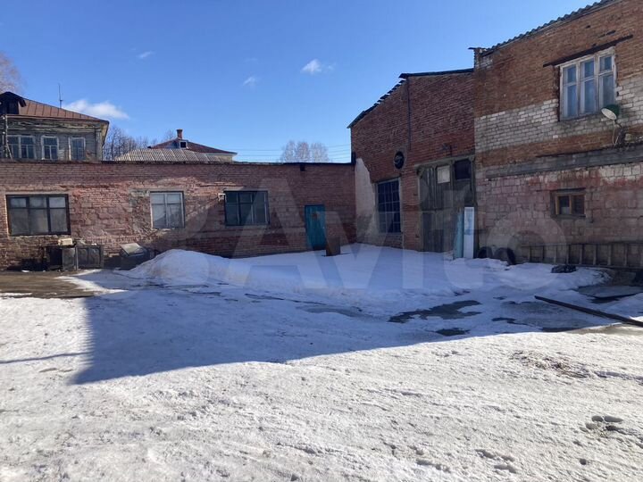 Здание, 1280 м²