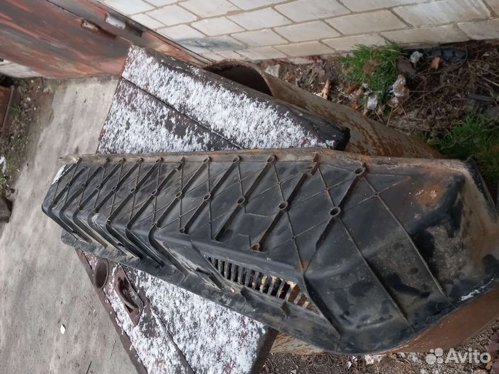 VW T4 (90-96) порог 701863726А отдвиж двери