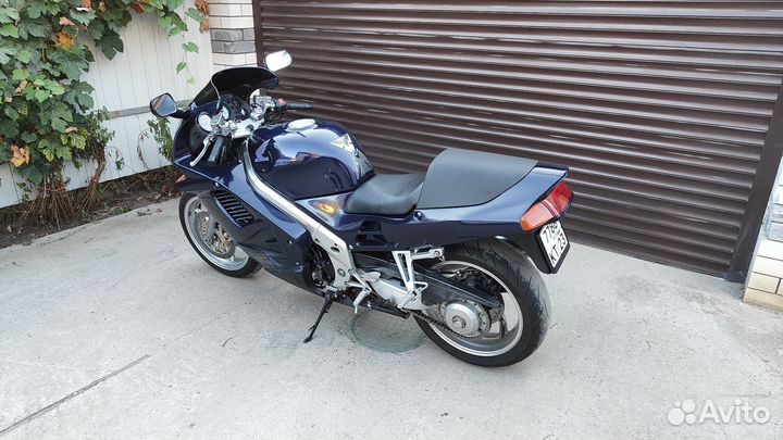 Honda VFR 750F