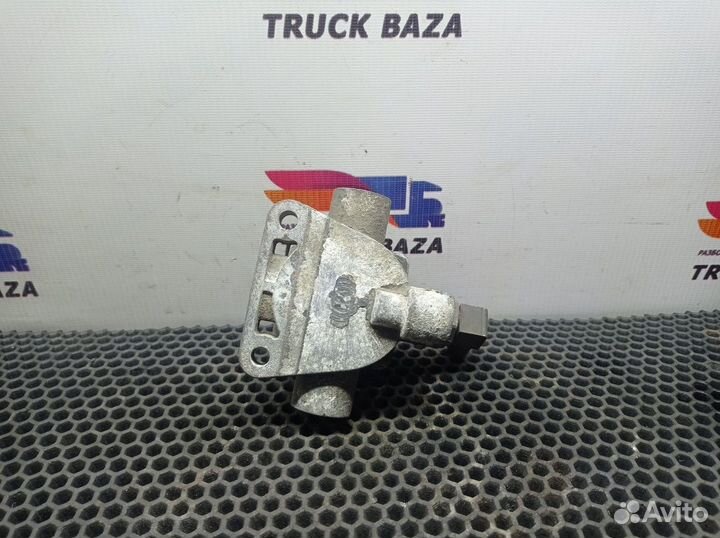 Клапан ускорительный