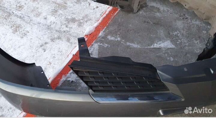 Бампер передний nissan primera p12