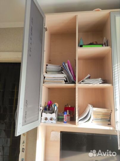 Стол письменный, складной