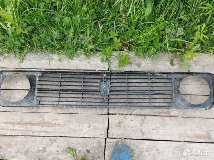 Решетка радиатора niva 2121