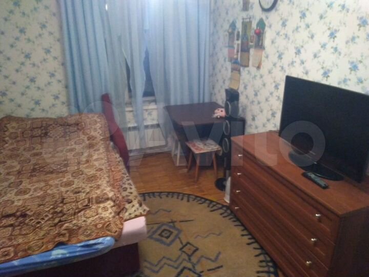 Комната 11 м² в 2-к., 16/16 эт.