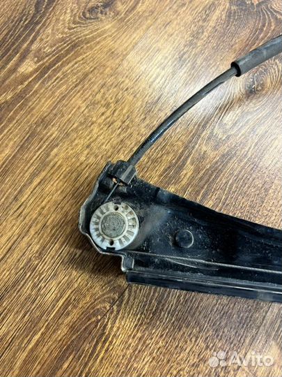 Стеклоподъемный механизм задний левый Skoda Rapid