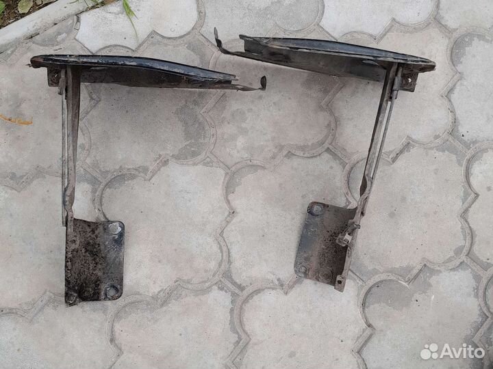 Телевизор передний ауди 80 B3