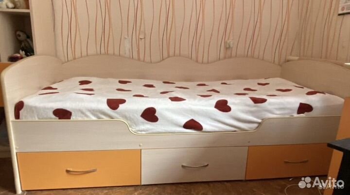 Детская мебель для девочки