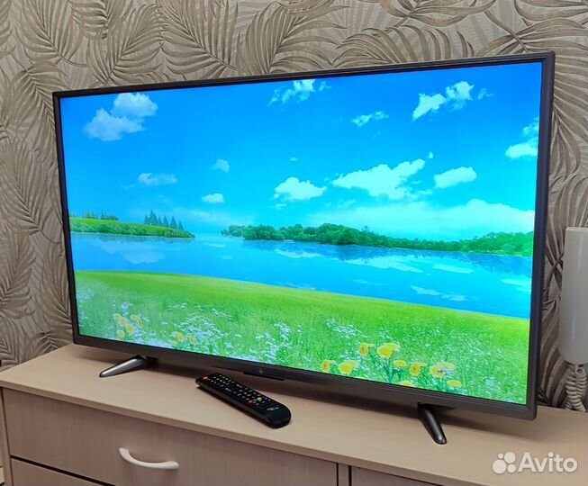 Телевизор SMART TV 40