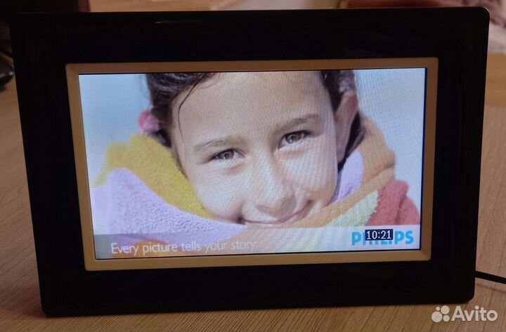 Цифровая рамка philips