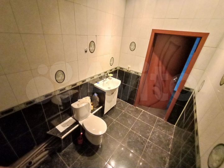 Торговая площадь, 115 м²