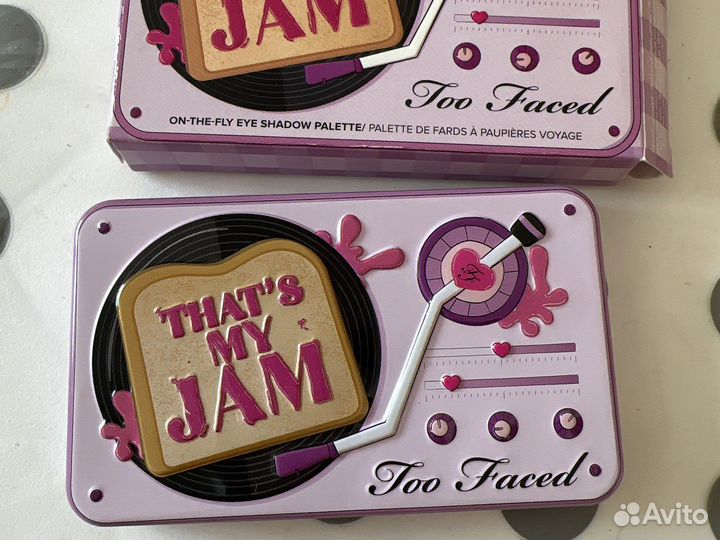Too faced тени