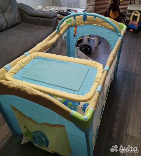 Кроватка манеж