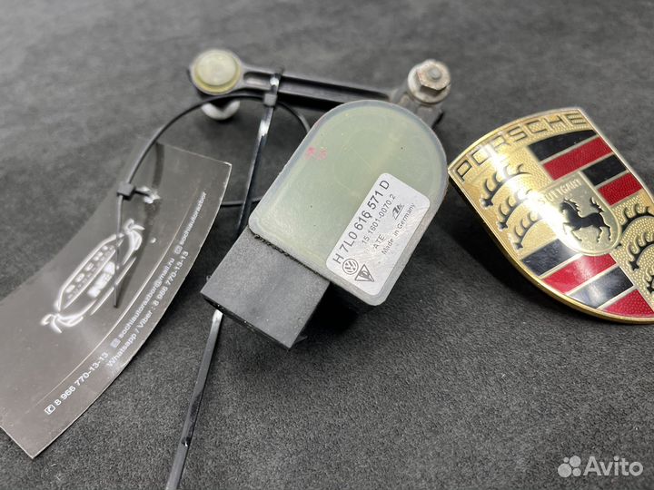 Датчик высоты задний Porsche Cayenne 957 955