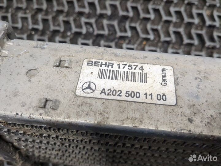 Радиатор интеркулера Mercedes C W202, 1999