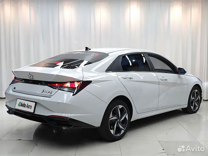 Hyundai Elantra 1.5 CVT, 2021, 28 000 км