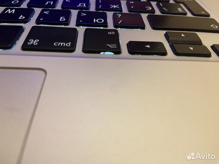 MacBook Pro (Retina, 13-inch, Early 2015) - 16/256