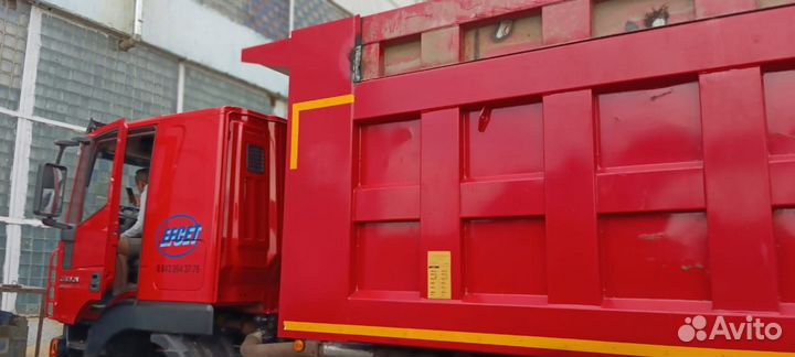 IVECO-Hongyan 8x4 (CQ1314/3304/3314), 2021