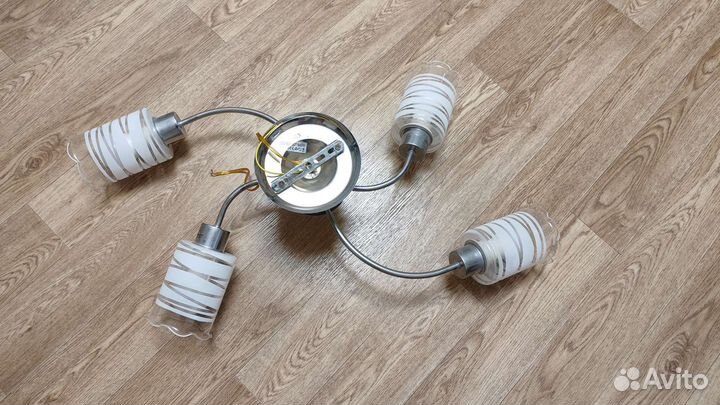 Люстра подвесная потолочная