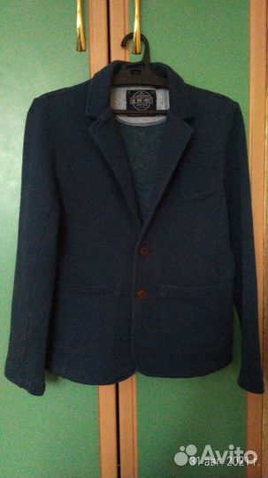 Пиджак на мальчика 140