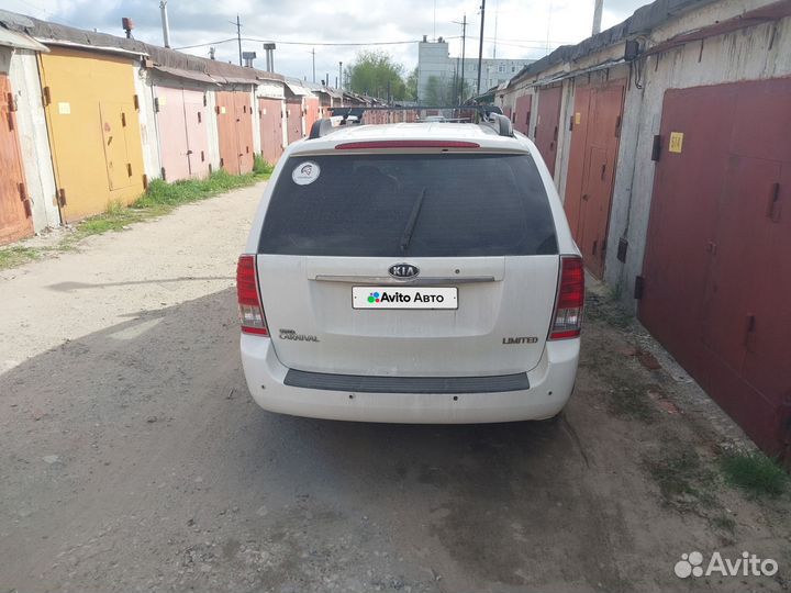 Kia Carnival 2.9 AT, 2008, 300 000 км