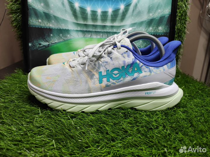 Кроссовки женские для бега и фитнеса Hoka Mach 4