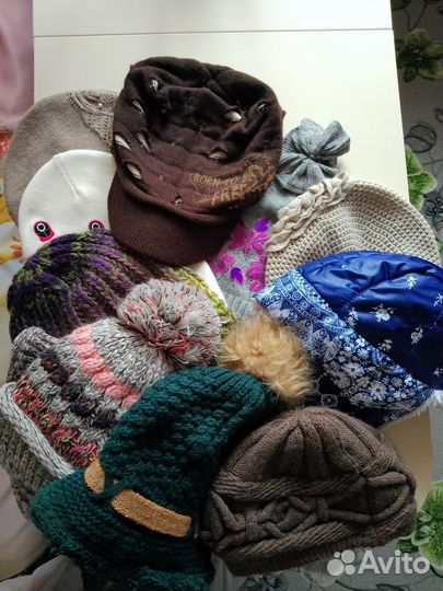 Шапки женские
