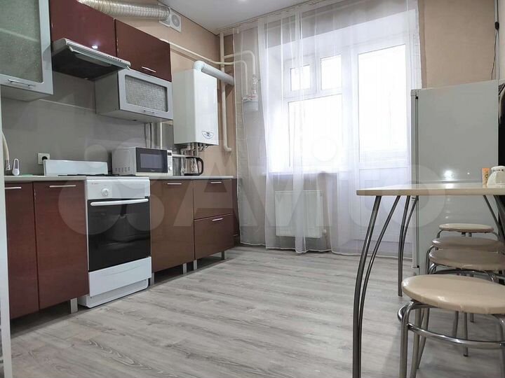 2-к. квартира, 50 м², 2/9 эт.