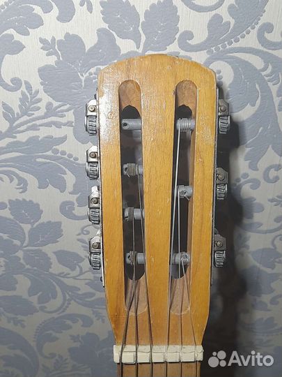 Классическая гитара бу